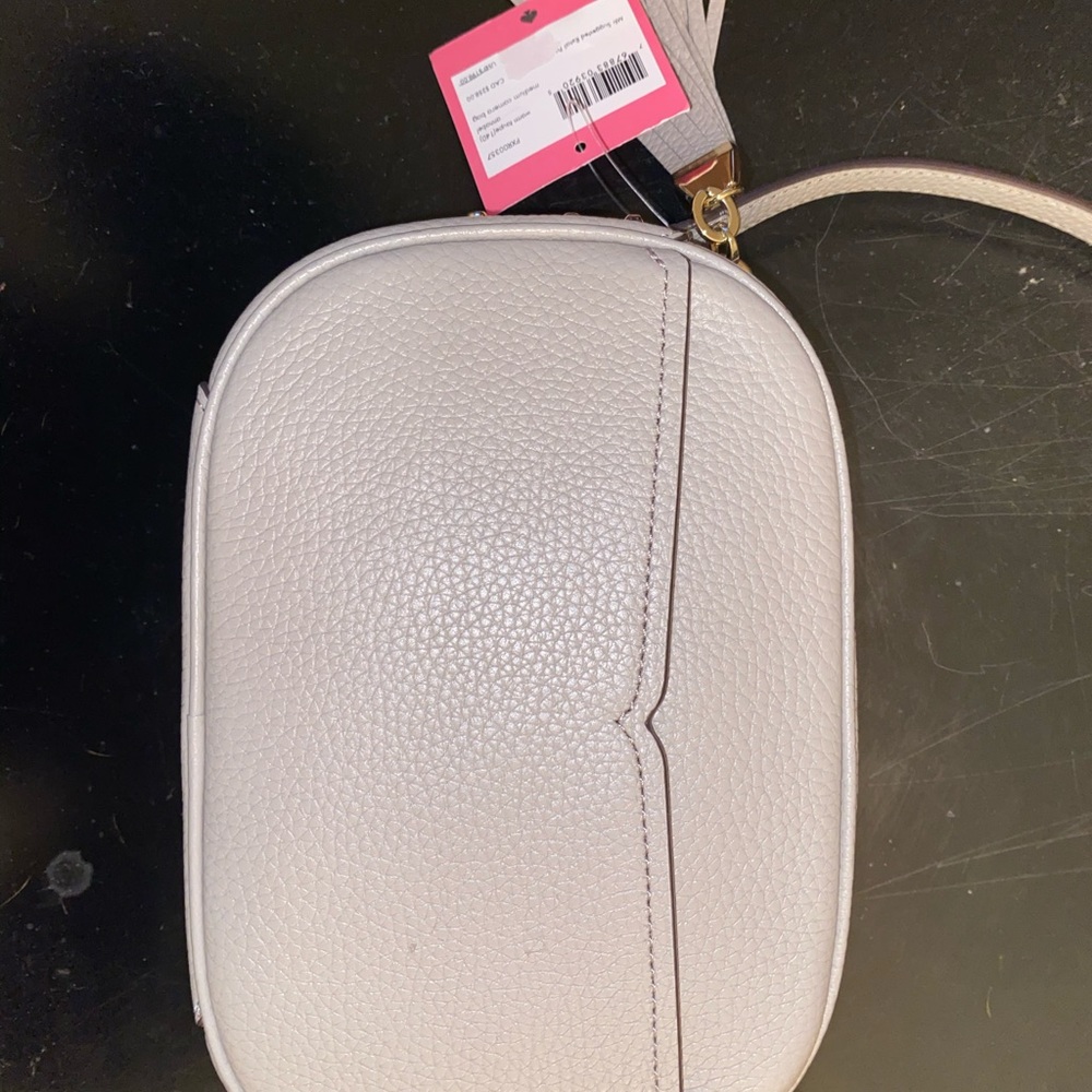 Kate Spade Crossbody - Picture 3 of 4
